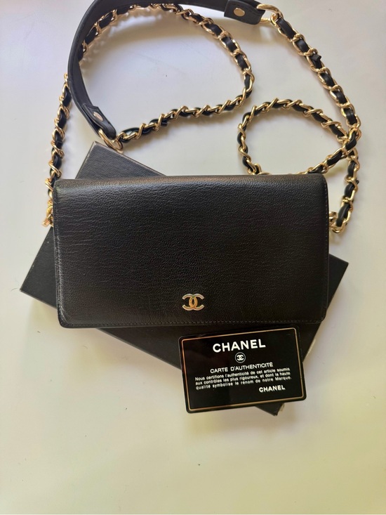 CHANEL Handbags - CHANEL Timeless CC Black Leather Crossbody with Gold Chain Strap.